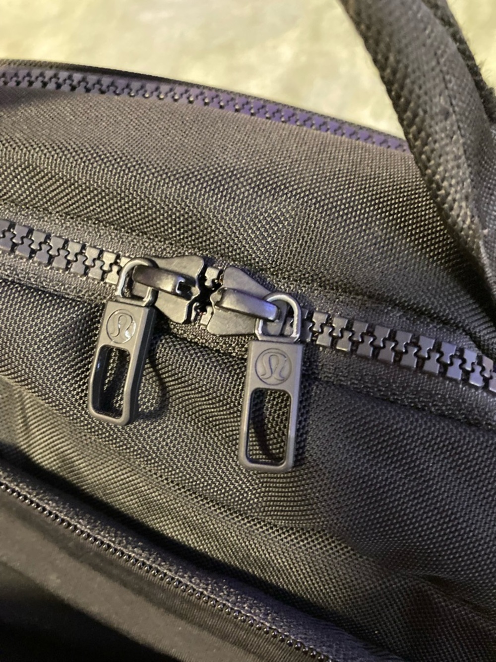 LULULEMON - Black Large Backpack - Picture 5 of 14